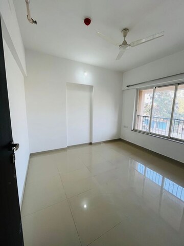 Room in 2 BHK Apartment at Utsav 51 Balewadi Residences, Balewadi – for Rent