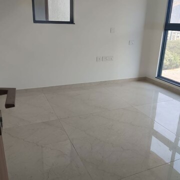 Room in 1 BHK Apartment at Powai – for Rent