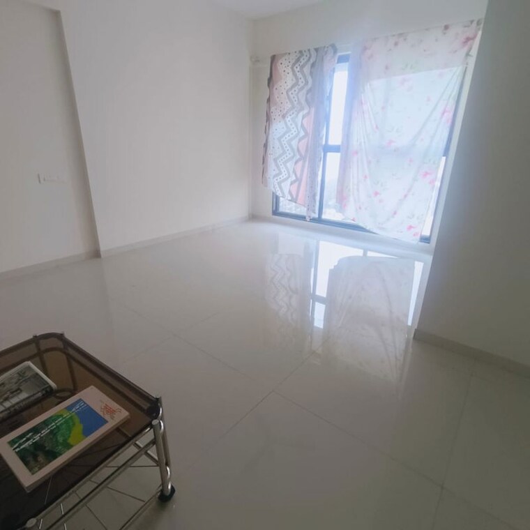 Room, lodha-versova 3 Bedroom 950 Sq.Ft. Apartment In Yari Road Mumbai 9854298