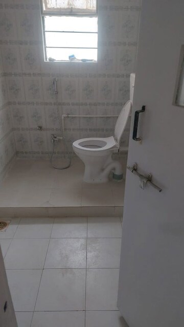 Master Bedroom in 2 BHK Apartment at Bhosale Nagar – for Rent