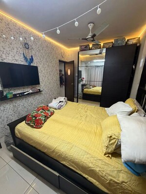 Bedroom in 2.5 BHK Apartment at Shree New Vaishali Apartment, Kandivali West – for Sale