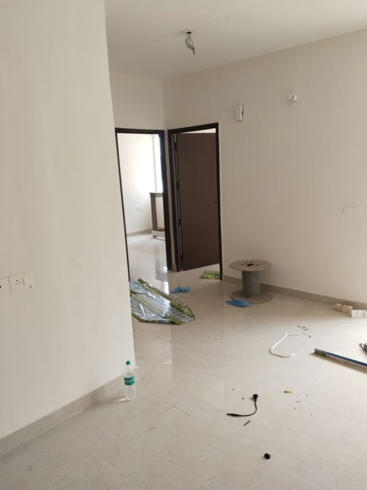 Room, mrg-ultimus 2 Bedroom 692 Sq.Ft. Apartment In Sector 90 Gurgaon 9854317