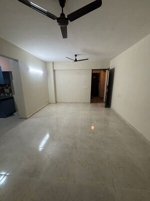 Room in 2 BHK Apartment at MRG Ultimus, Sector 90 – for Rent