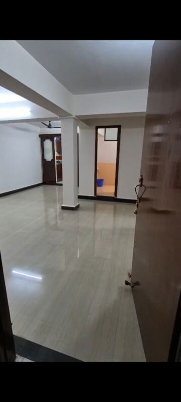 Room in 2 BHK Apartment at Kalyan Apartment, Indira Nagar – for Rent
