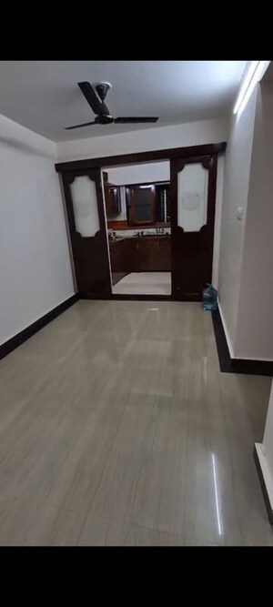 Room in 2 BHK Apartment at Kalyan Apartment, Indira Nagar – for Rent