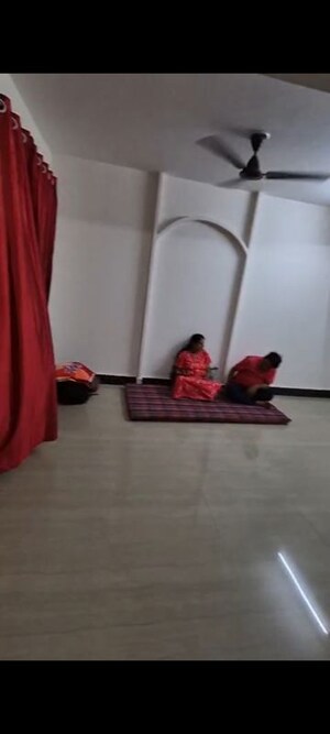 Furnished Amenities in 2 BHK Apartment at Kalyan Apartment, Indira Nagar – for Rent