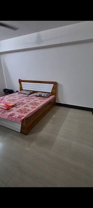 2 BHK Apartment For Rent in Kalyan Apartment, Indira Nagar