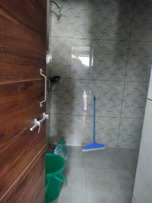 Bathroom in 1 RK Builder Floor at Sector 46 – for Rent