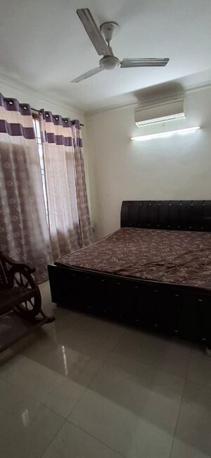 Bedroom in 2 BHK Apartment at Penta Homes, Vip Road – for Rent