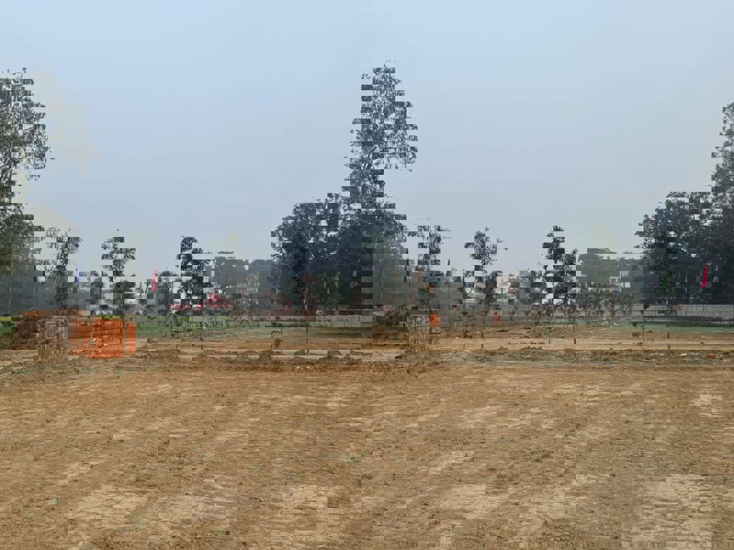 Plot For Sale in Gosainganj