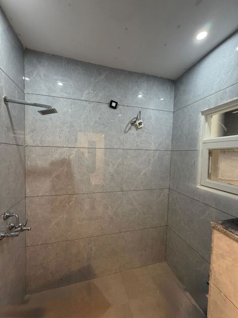 Bathroom, sector 123 3 Bedroom 135 Sq.Yd. Apartment In Sector 123 Mohali 9854375