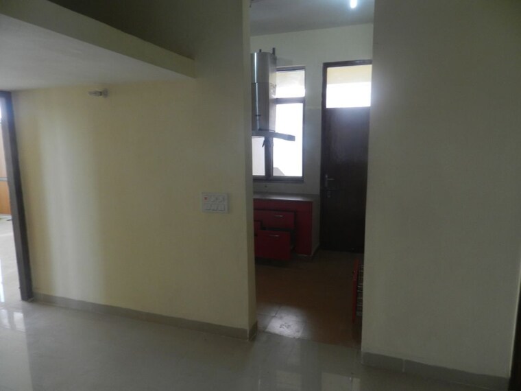 Room, bhukant-vihar 3 Bedroom 1900 Sq.Ft. Apartment In Amausi Lucknow 9854397