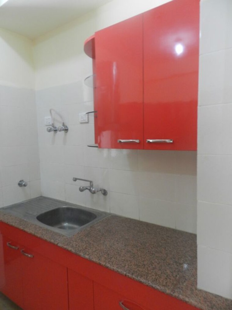 Bathroom, bhukant-vihar 3 Bedroom 1900 Sq.Ft. Apartment In Amausi Lucknow 9854397