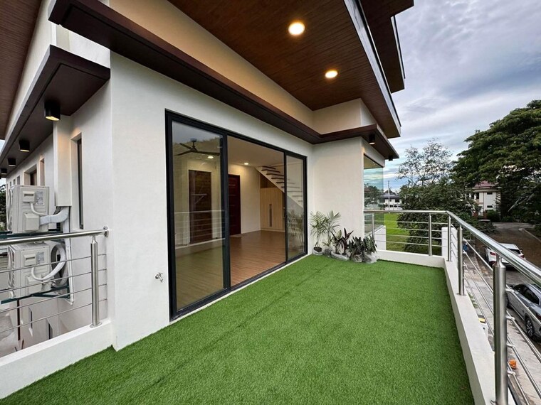  Parking, sarjapur 3 Bedroom 1200 Sq.Ft. Villa In Sarjapur Bangalore 9854401