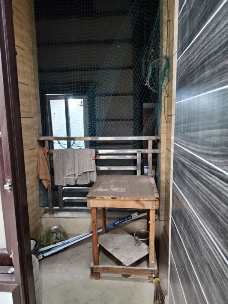 undefined, govindpuri 2 Bedroom 450 Sq.Ft. Builder Floor In Govindpuri Delhi 9854403