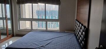 Room in 2 BHK Apartment at Castle Rock, Powai – for Sale