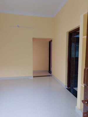 Room in 2 BHK Independent House at Bhattisavargaon – for Sale