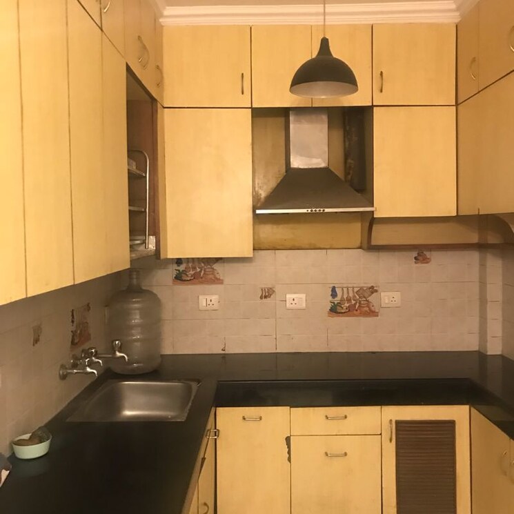 Kitchen, lajpat nagar i 2 Bedroom 900 Sq.Ft. Builder Floor In Lajpat Nagar I Delhi 9854435
