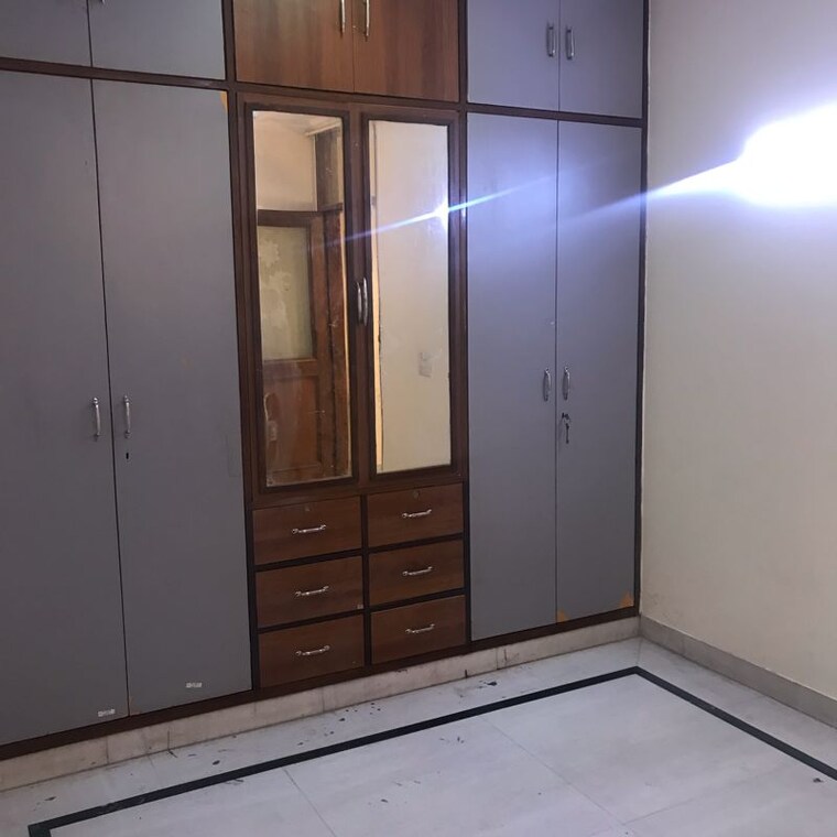 Bedroom, lajpat nagar i 2 Bedroom 900 Sq.Ft. Builder Floor In Lajpat Nagar I Delhi 9854435