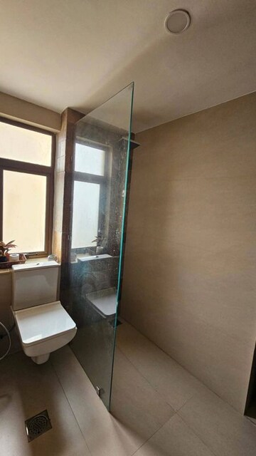 Furnished Amenities in 2 BHK Builder Floor at Ansal Plaza Sector-23, Sector 23 – for Rent