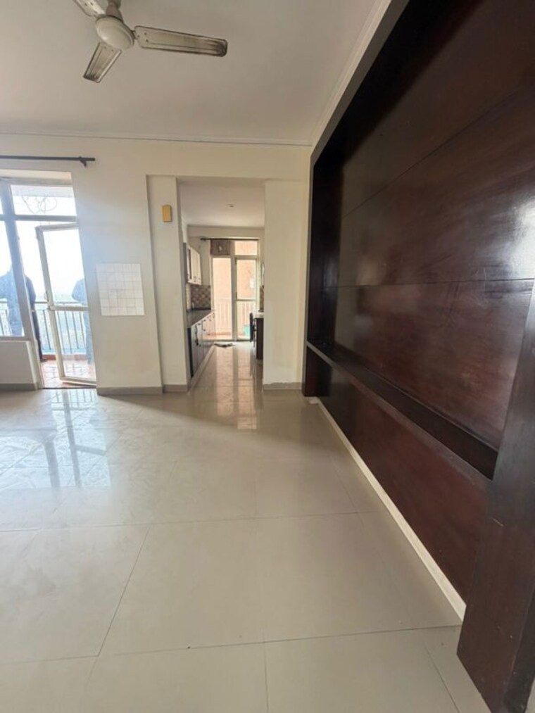 Room, ansal-plaza-sector-23 2 Bedroom 3200 Sq.Ft. Builder Floor In Sector 23 Gurgaon 9854446