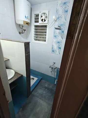 Bathroom in 2 BHK Apartment at Banashankari – for Sale