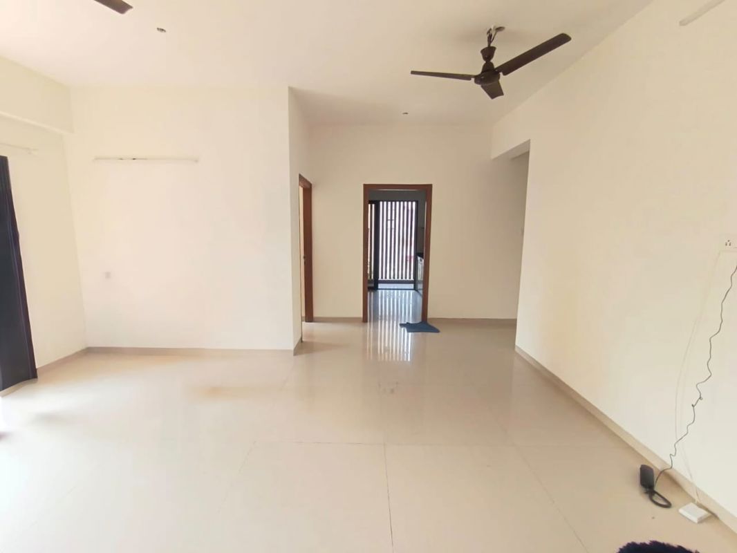 2 BHK Apartment For Rent in Lucky House