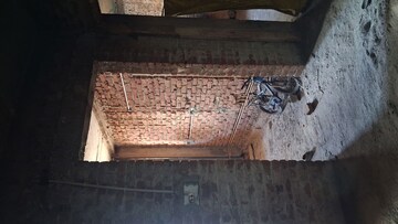 Bathroom in 4 BHK Builder Floor at BPTP District, Sector 81 – for Sale