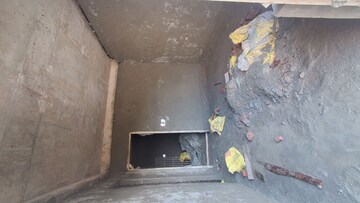 Furnished Amenities in 4 BHK Builder Floor at BPTP District, Sector 81 – for Sale