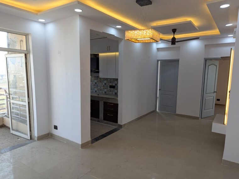 Room, raheja-shilas 2.5 Bedroom 1500 Sq.Ft. Apartment In Sector 109 Gurgaon 9854477