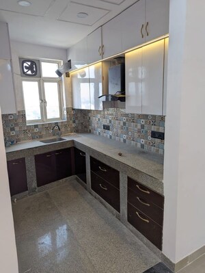 Kitchen in 2.5 BHK Apartment at Raheja Shilas, Sector 109 – for Rent