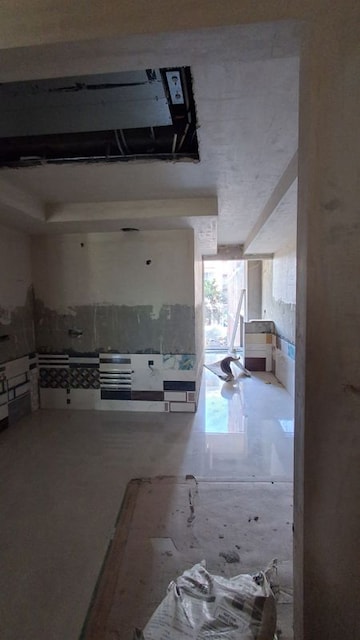 Bathroom in 4 BHK Builder Floor at BPTP District, Sector 81 – for Sale