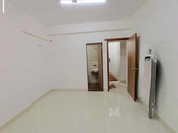 Room in 3 BHK Apartment at Majestic Amarjyoti CHS, Chembur – for Rent