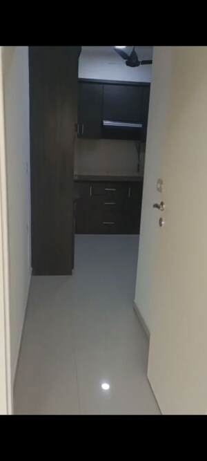 Furnished Amenities in 3 BHK Apartment at Hiranandani Estate, Ghodbunder Road – for Rent