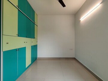 Room in  Apartment at Mantri Webcity, Hennur – for Rent