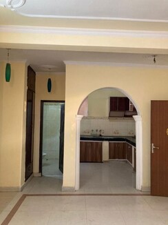 2 BHK + Pooja Room Builder Floor For Rent in Sushant Lok 2