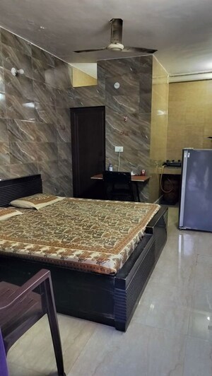 Bedroom in 1 RK Apartment at Arun Vihar, Sector 29 – for Rent