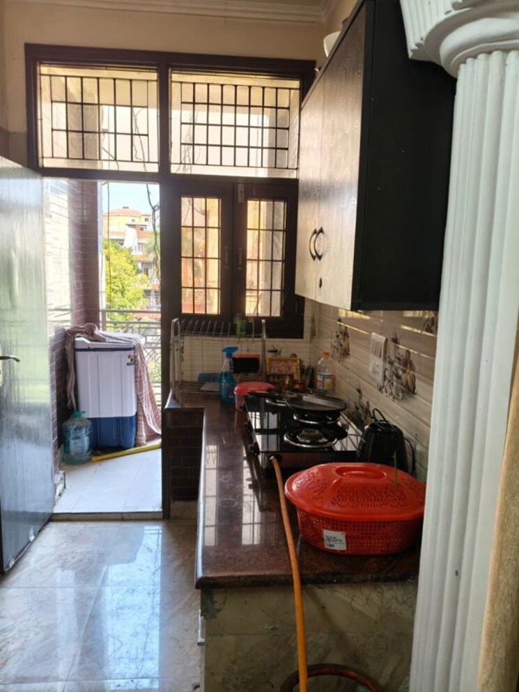 Kitchen, varun-enclave 1 RK 400 Sq.Ft. Apartment In Sector 28 Noida 9854510