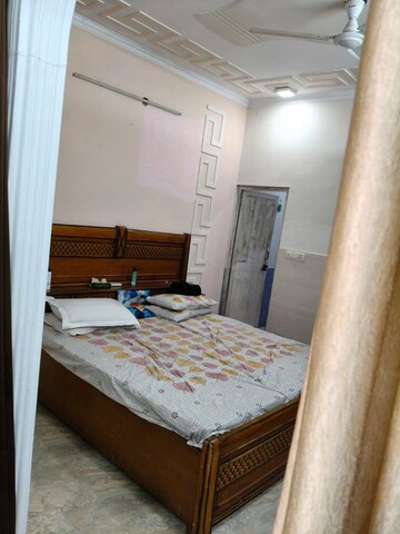 1 RK Apartment For Rent in Varun Enclave, Sector 28