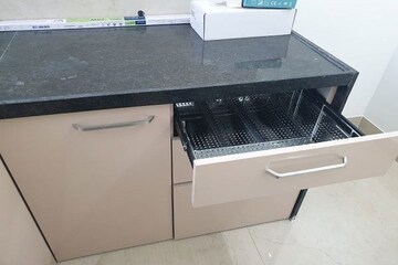 Kitchen in 1.5 BHK Apartment at Runwal Forests, Kanjurmarg West – for Sale