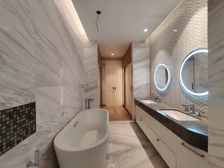 Bathroom, bhartiya-city-leela-residences 3 Bedroom 3118 Sq.Ft. Apartment In Thanisandra Main Road Bangalore 9854518
