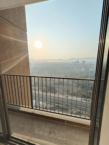 Balcony in 1.5 BHK Apartment at Runwal My City, Dombivli East – for Rent