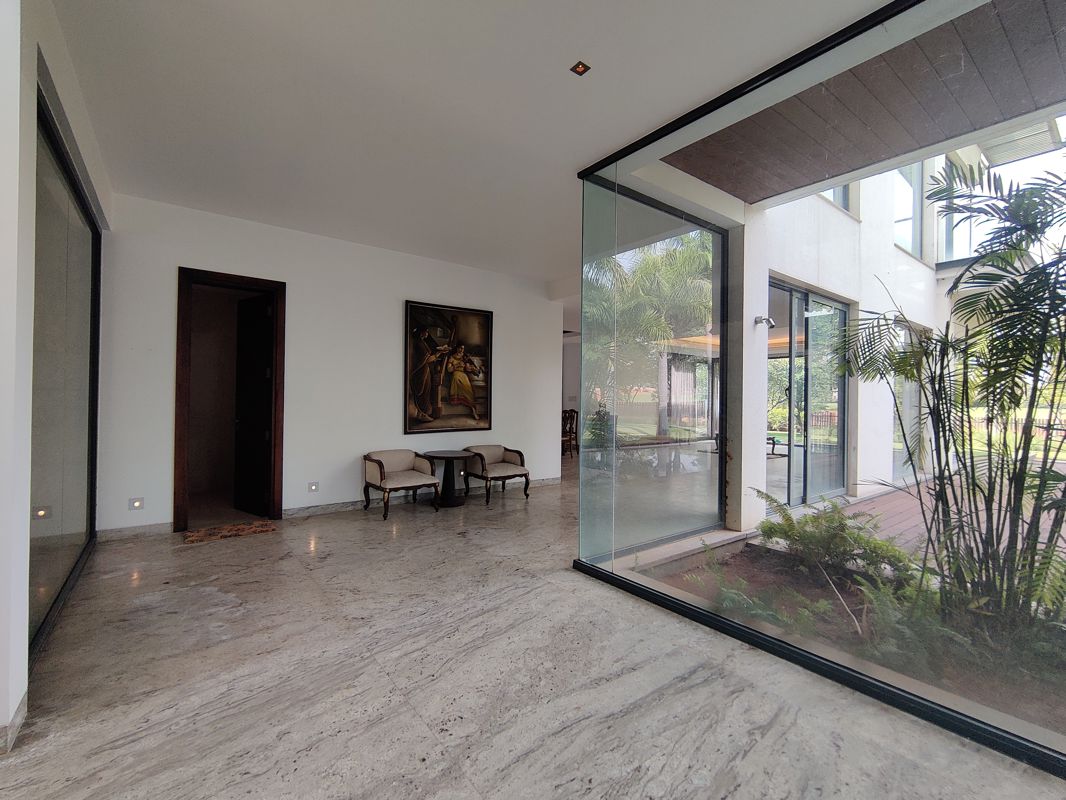 5 BHK + Pooja Room,Servant Room,Study Room,Extra Room,Basement,Store Room 17004 Sq.Ft. Villa in Prestige Golfshire