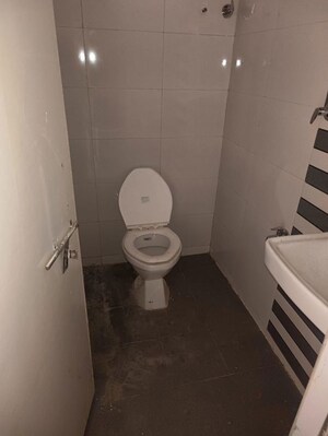 Bathroom in 2 BHK Apartment at Satellite – for Rent