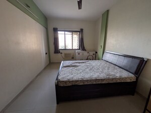 Bedroom in 2 BHK Apartment at Tulshidham Complex, Thane West – for Rent