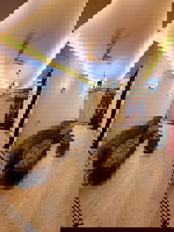 4 BHK Apartment For Rent in East Of Kailash