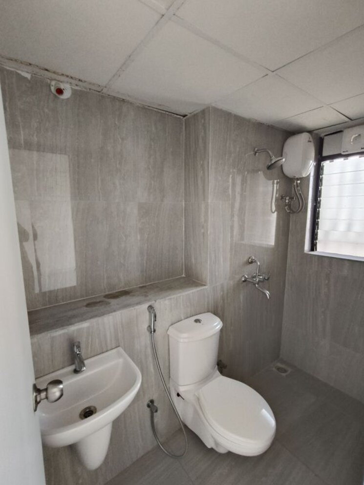 Bathroom, runwal-gardens 1 Bedroom 450 Sq.Ft. Apartment In Dombivli East Thane 9854602