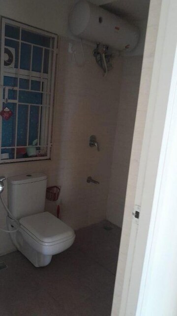 Bathroom in 2 BHK Apartment at SS Residency Sanjay Nagar, Sanjay Nagar – for Rent