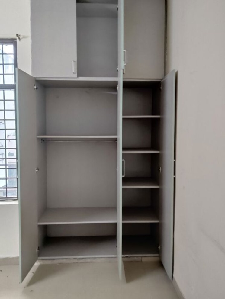 undefined, sector 17 3 Bedroom 2250 Sq.Ft. Builder Floor In Sector 17 Faridabad 9854607