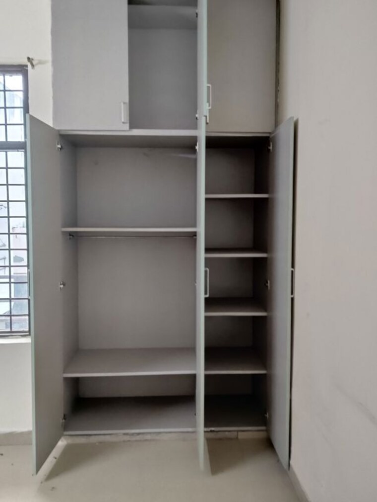 undefined, sector 17 3 Bedroom 2250 Sq.Ft. Builder Floor In Sector 17 Faridabad 9854607